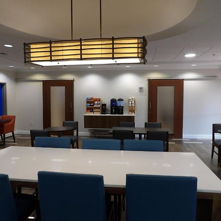 Holiday Inn Express & Suites - Huntsville Airport By Ihg Madison Zewnętrze zdjęcie